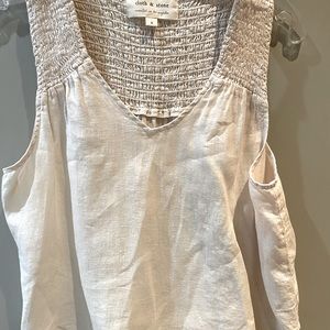 Cloth and stone smocked sleeveless V-neck shirt.